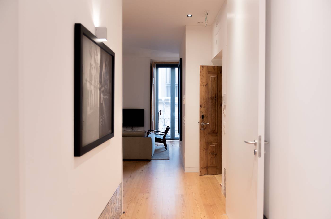 Flora-Chiado-Apartments-Room-34