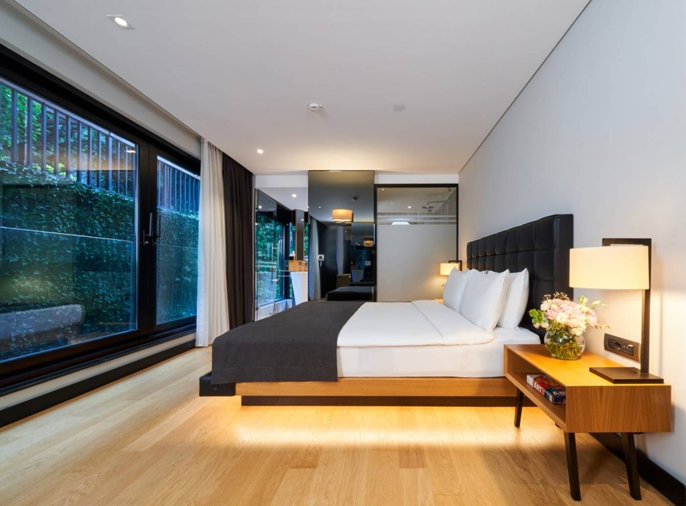 Metropolitan-Hotels-Bosphorus-Room-17