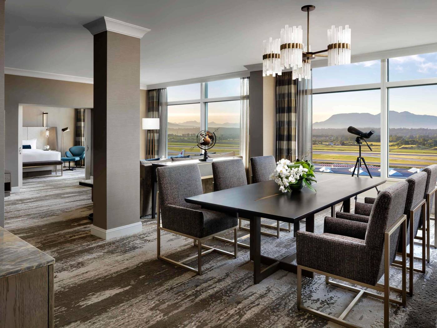 Fairmont-Vancouver-Airport-Room-10