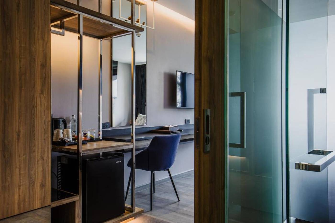 Rak-Elegant-Hotel-Patong-Room-30