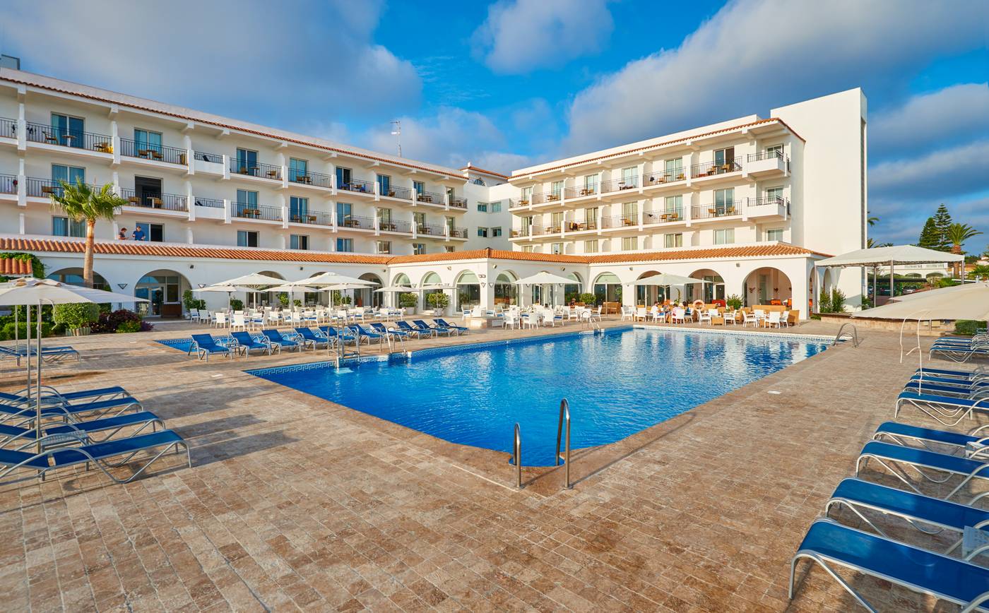 Hipotels-Flamenco-Conil-Pool-1