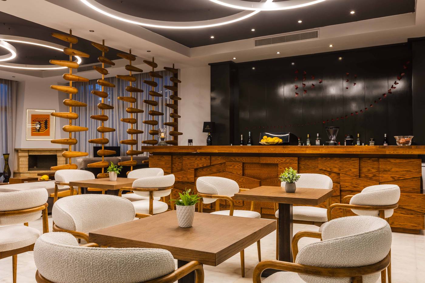 La-Piscine-Art-Hotel---Adult-Only-Lobby-46