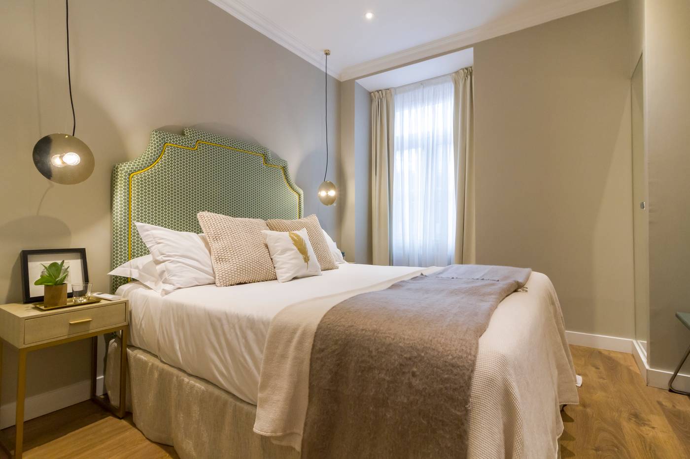 Bairro-Alto-Suites-Room-7