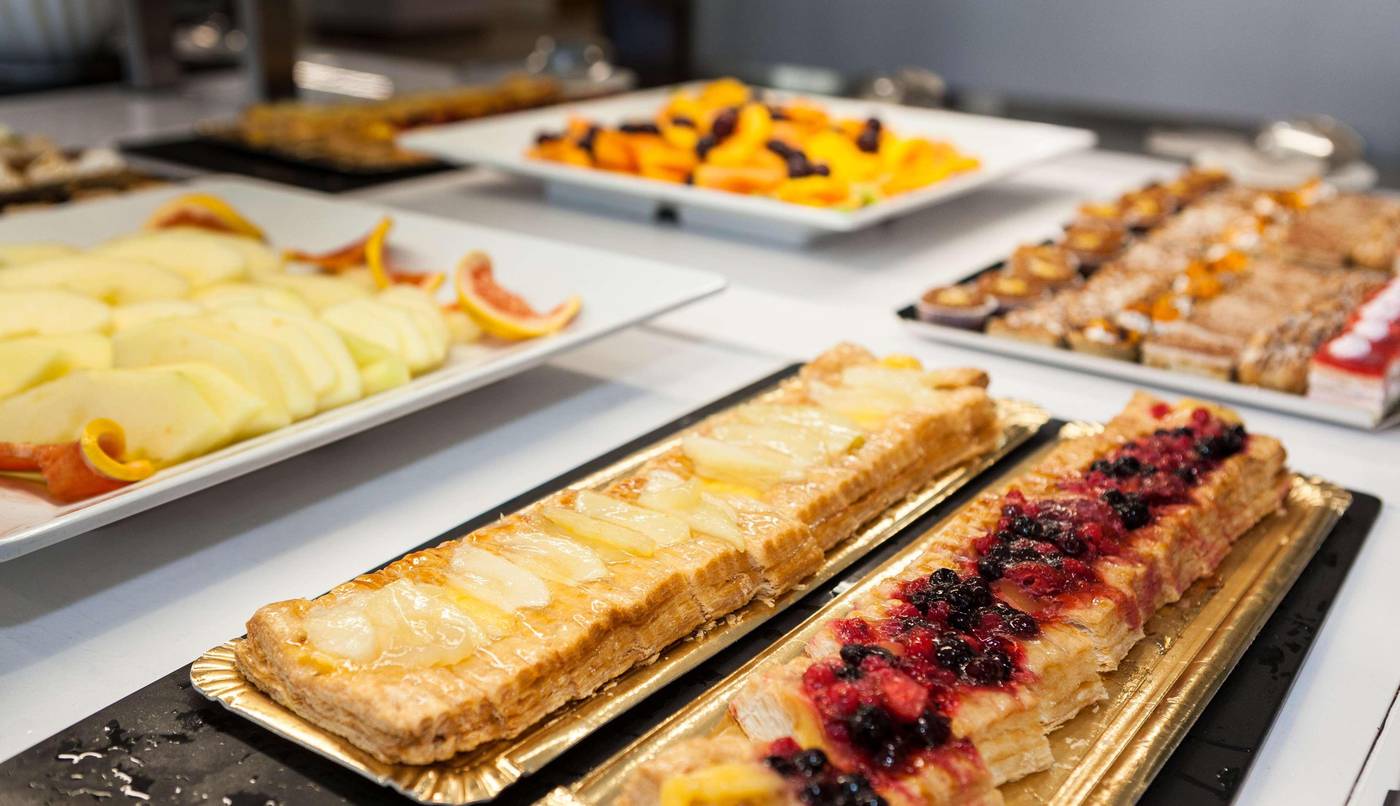 Alexandre-Hotel-Gala-Restaurant-53