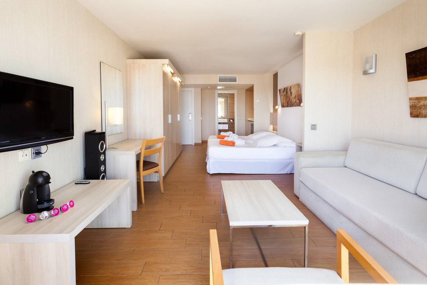 Be-Live-Experience-Lanzarote-Beach-Room-18