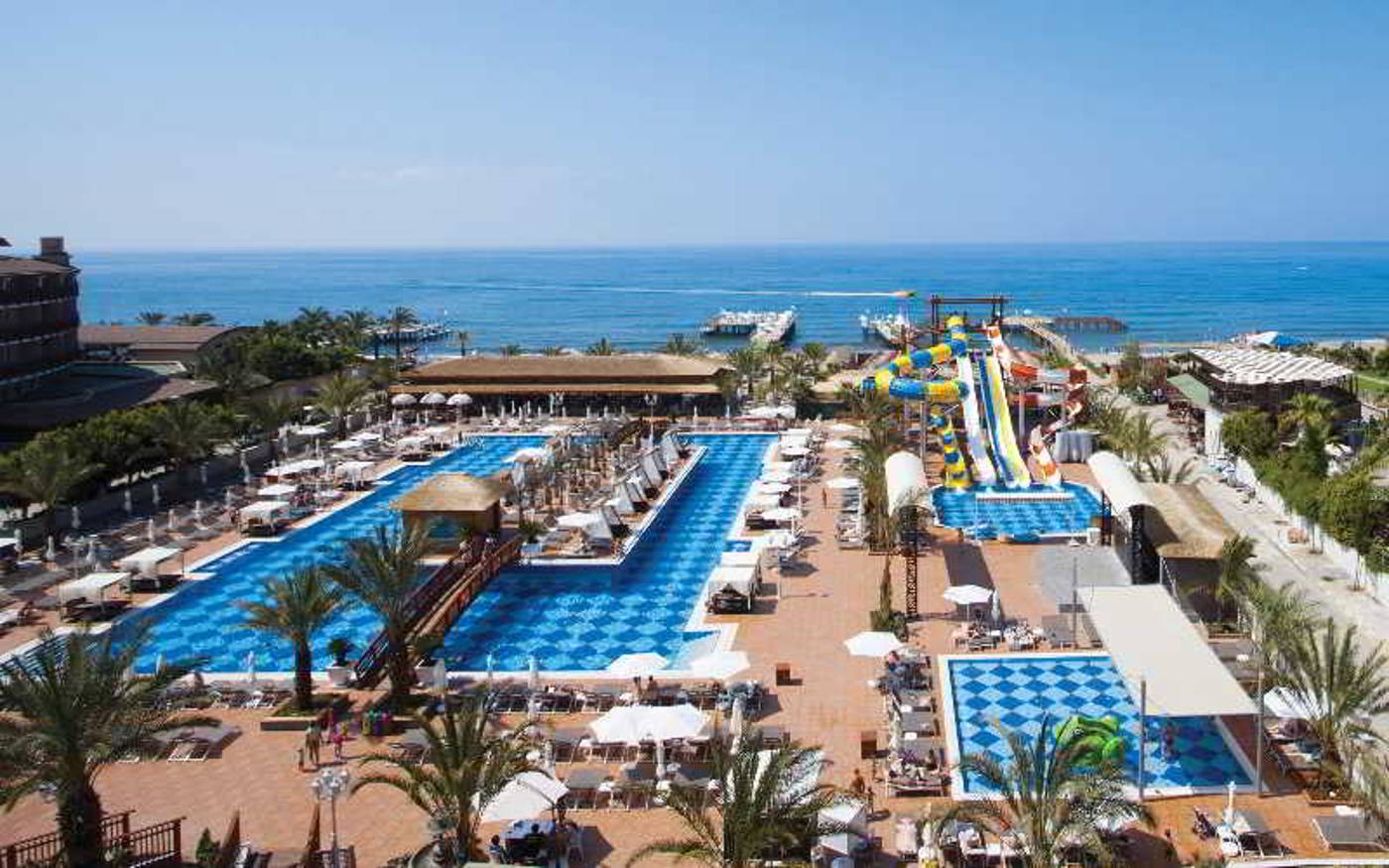 Quattro Beach Spa & Resort Hotel