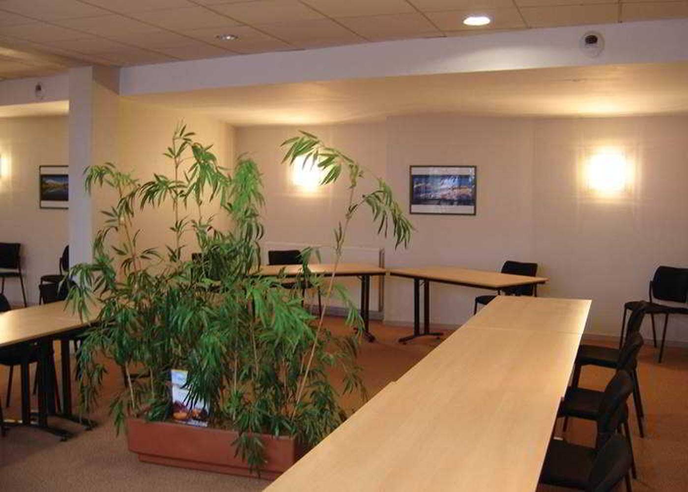 La Villa Mariale-France-LOURDES-Conferences-6