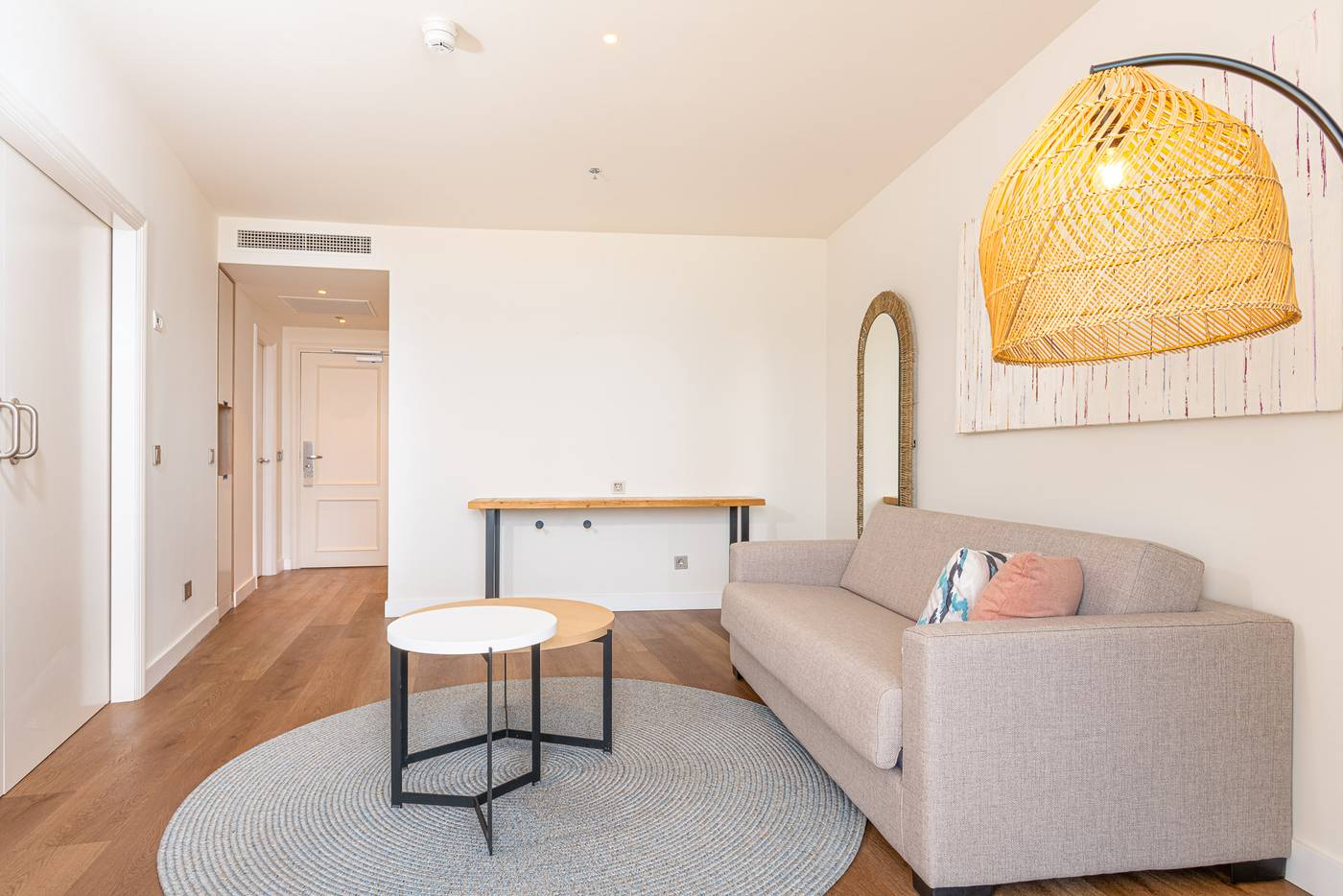 Mediterranean-Palace-Hotel-Room-18