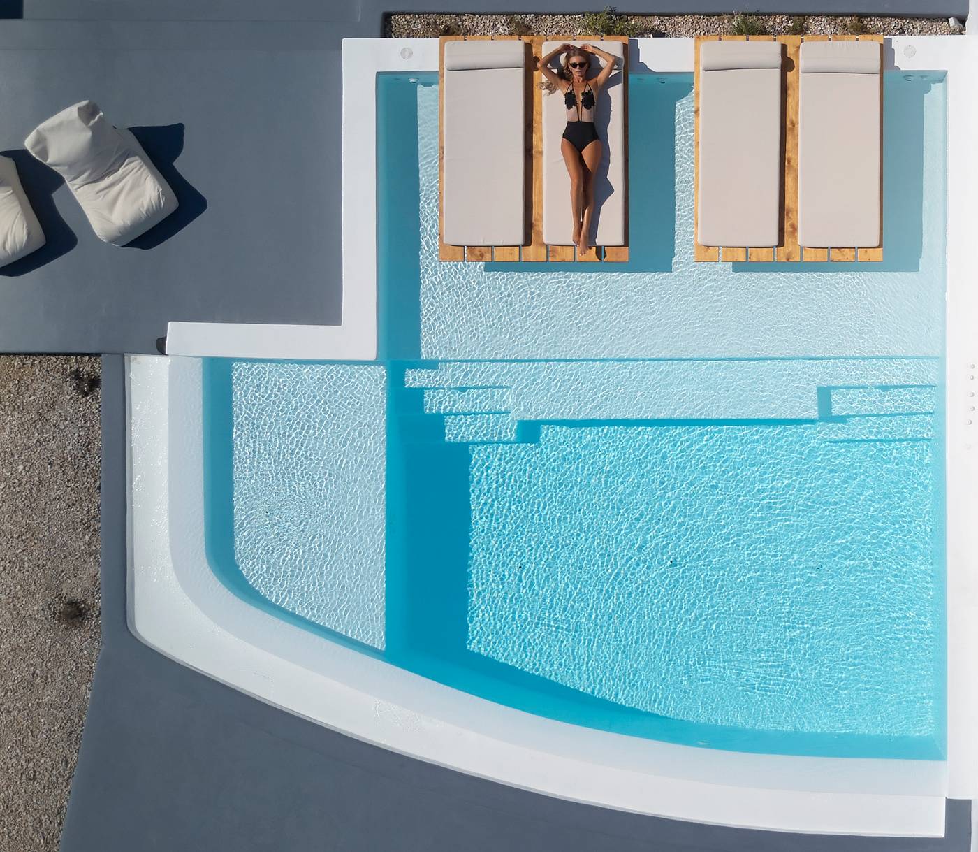 Phos-The-Boutique-Luxury-Hotel---Villas-Room-2