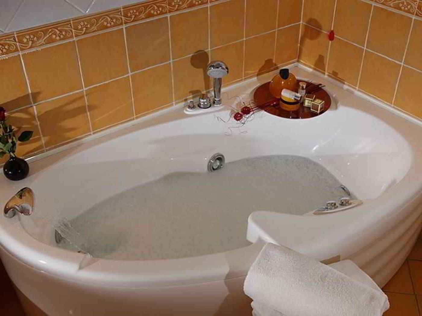 Palazzo-Busdraghi--Depoca-General-view-37