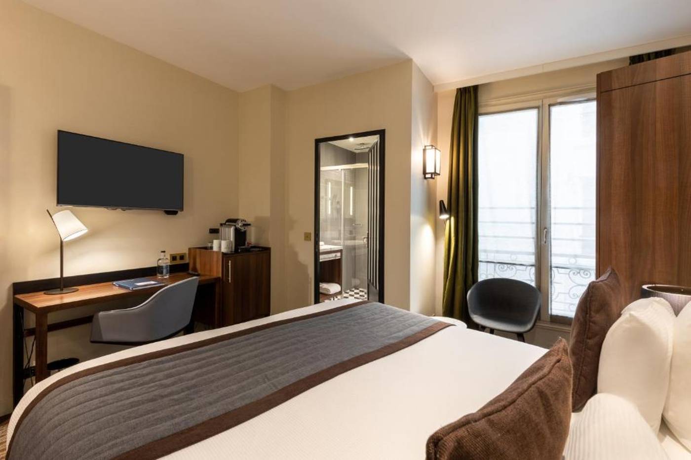 Hotel-Mayflower-Opera-Room-20