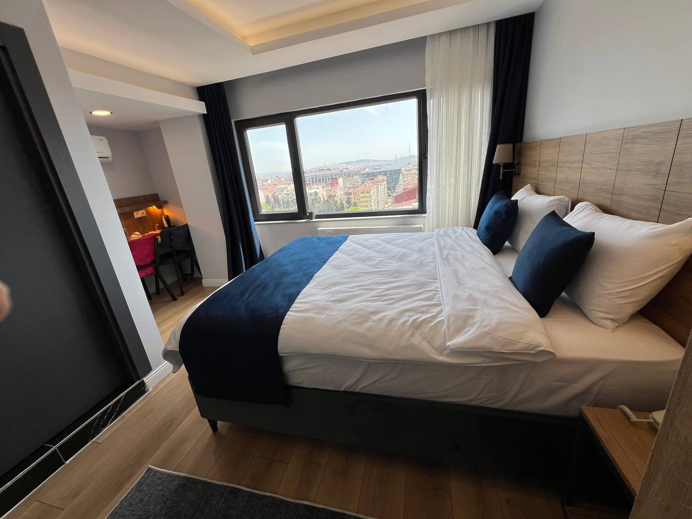 Blue-Suite-Otel-Room-13