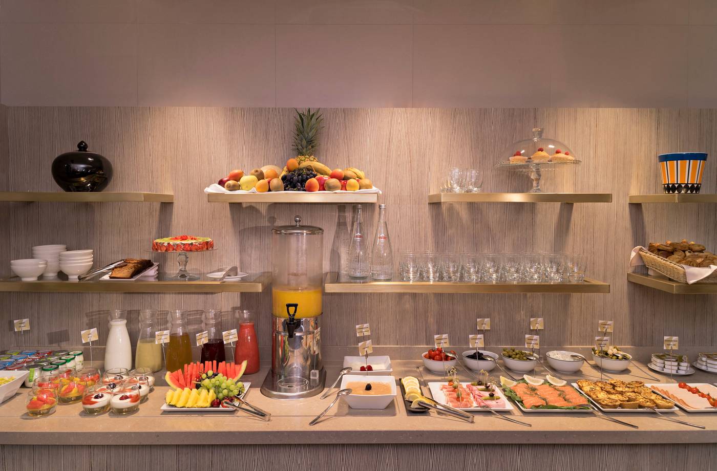 Rochester-Champs-Elysees-Restaurant-50