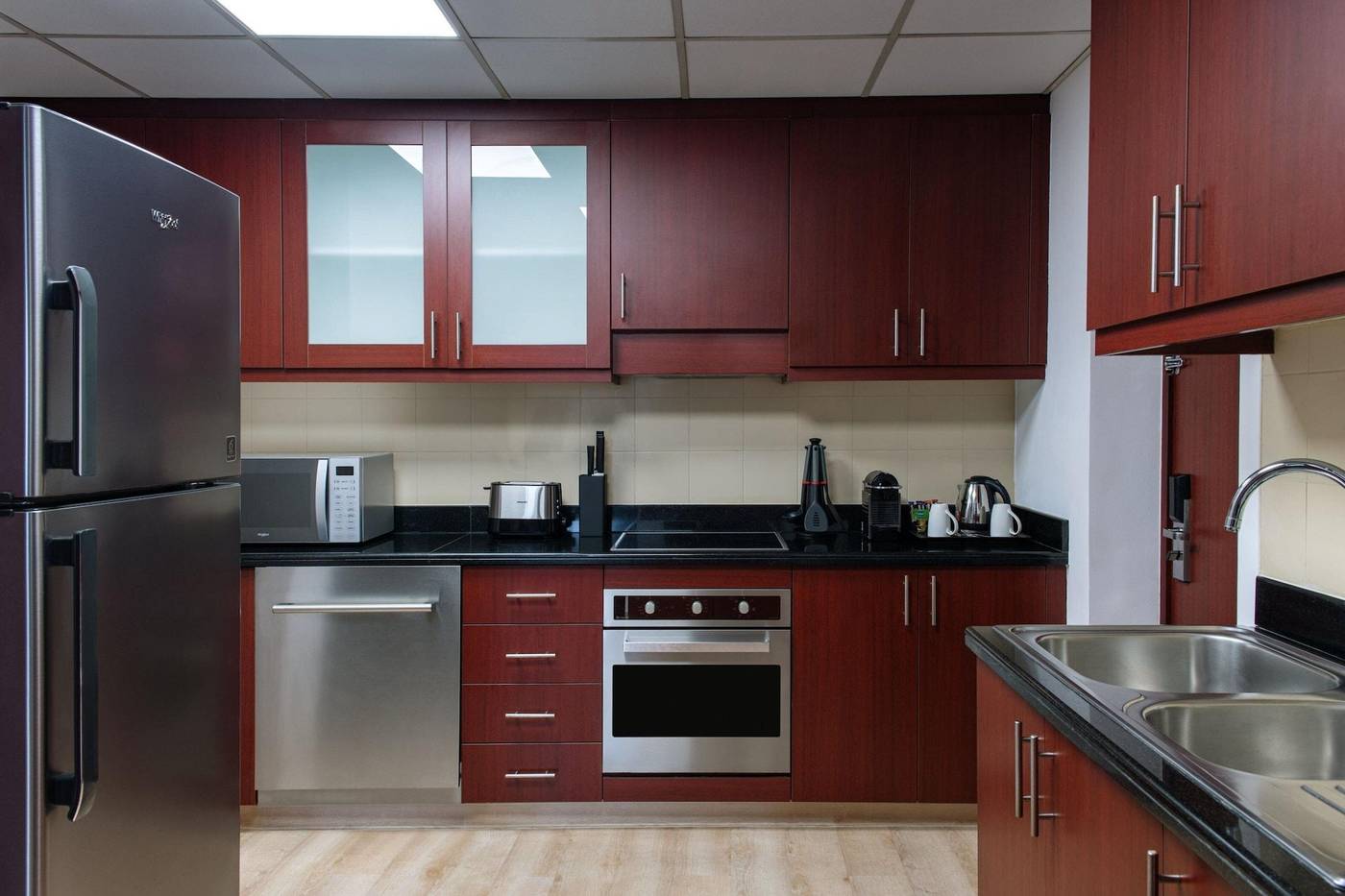 Delta-Hotels-by-Marriott-Jumeirah-Beach-Room-47