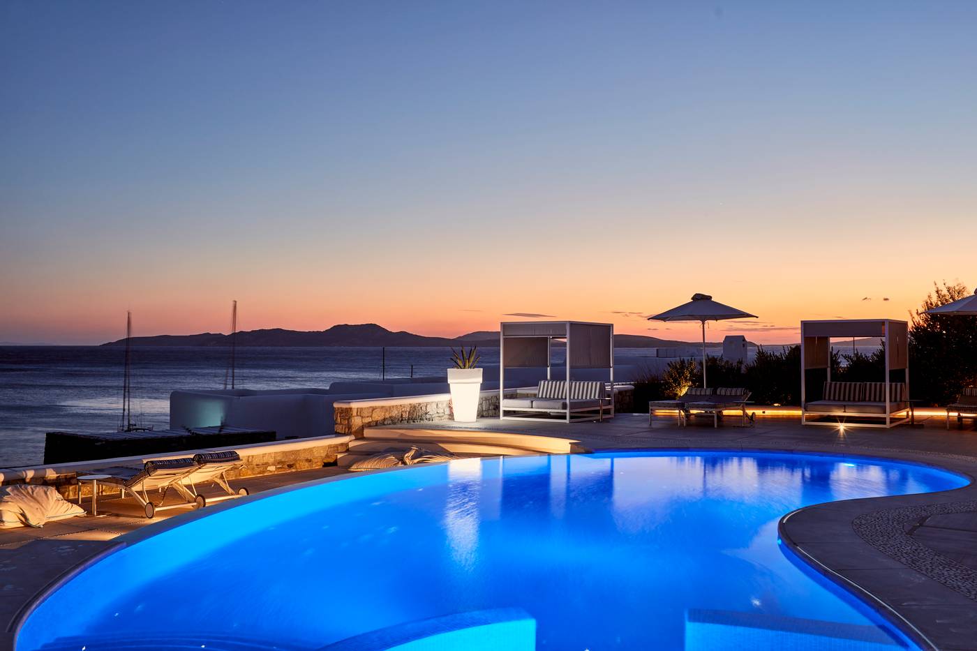 De-light-Boutique-Hotel-Pool-5