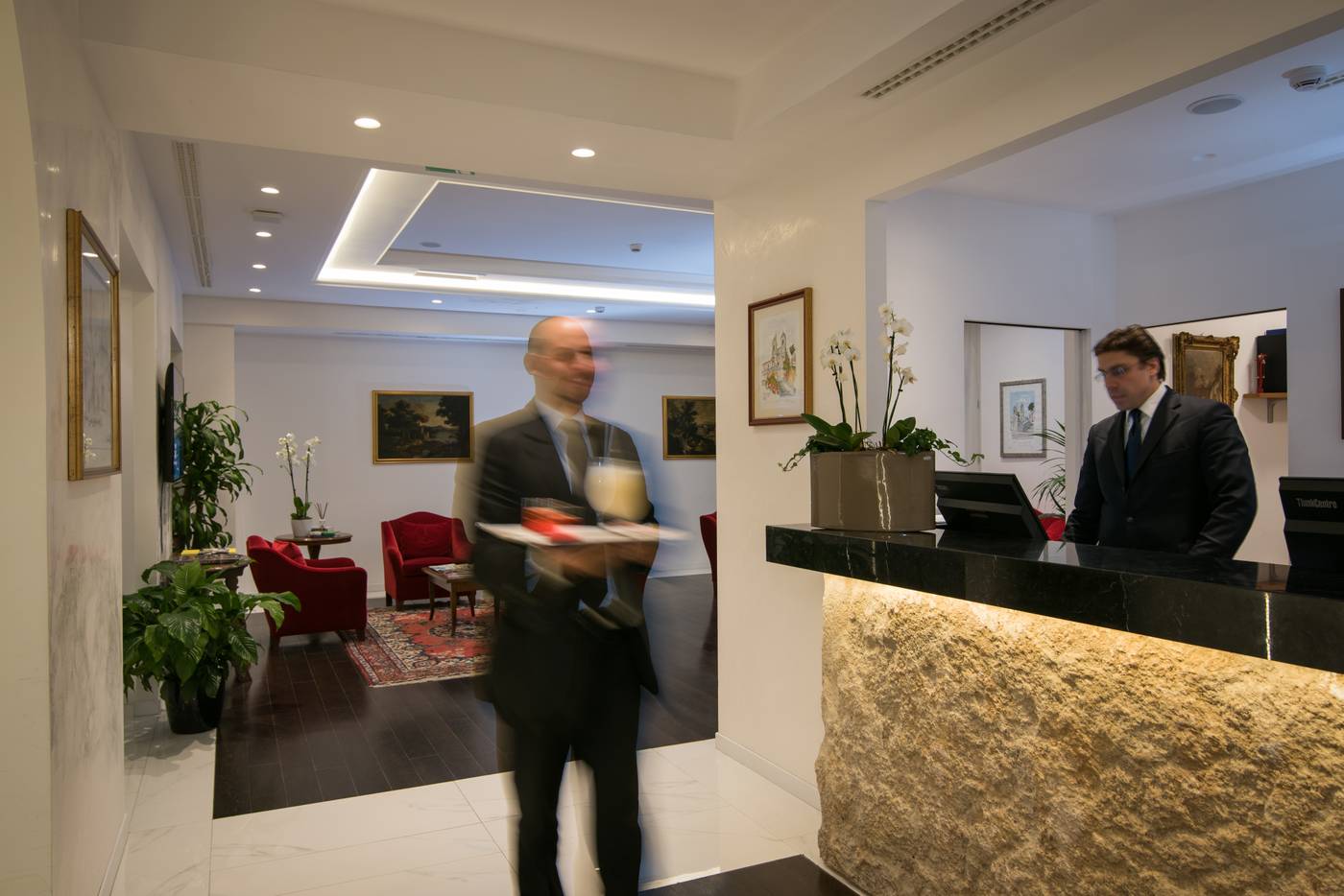 Degli-Artisti-Hotel-Bar-11