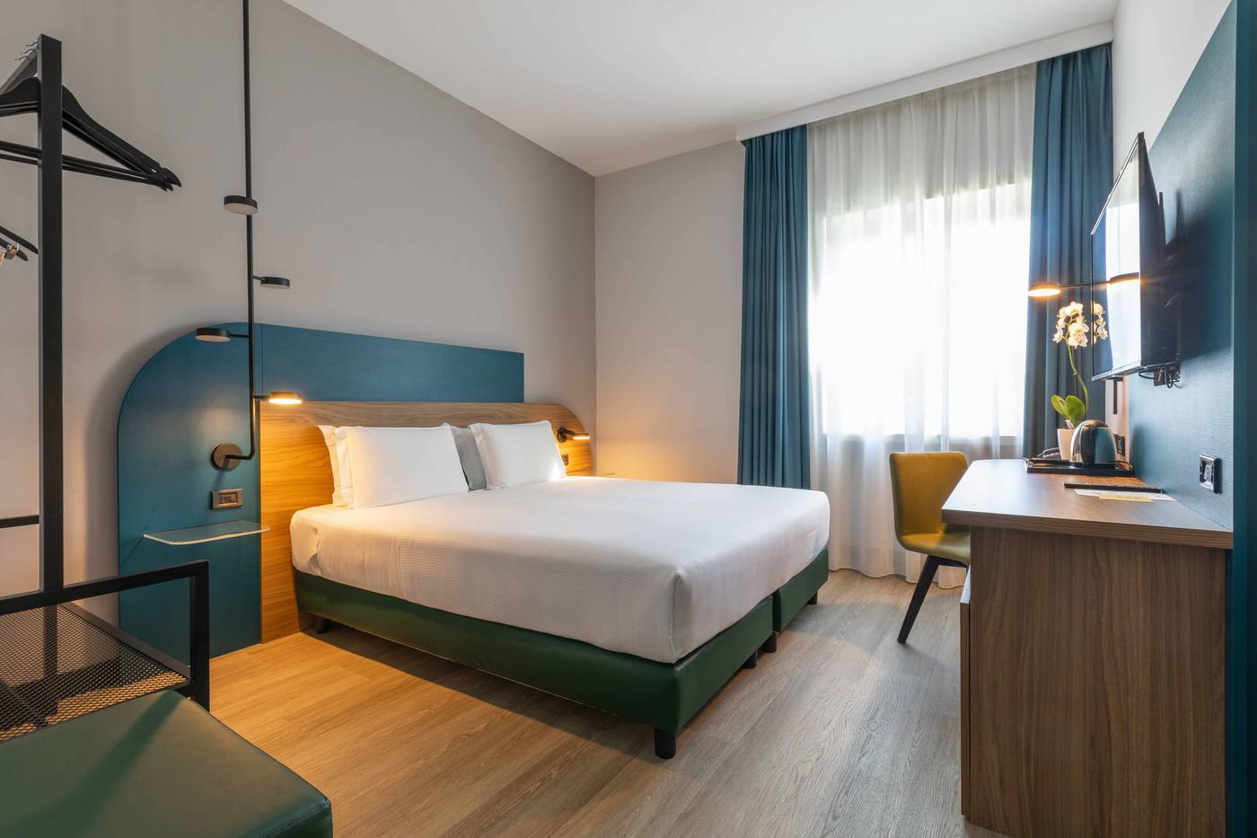 Belstay-Roma-Aurelia-Room-9