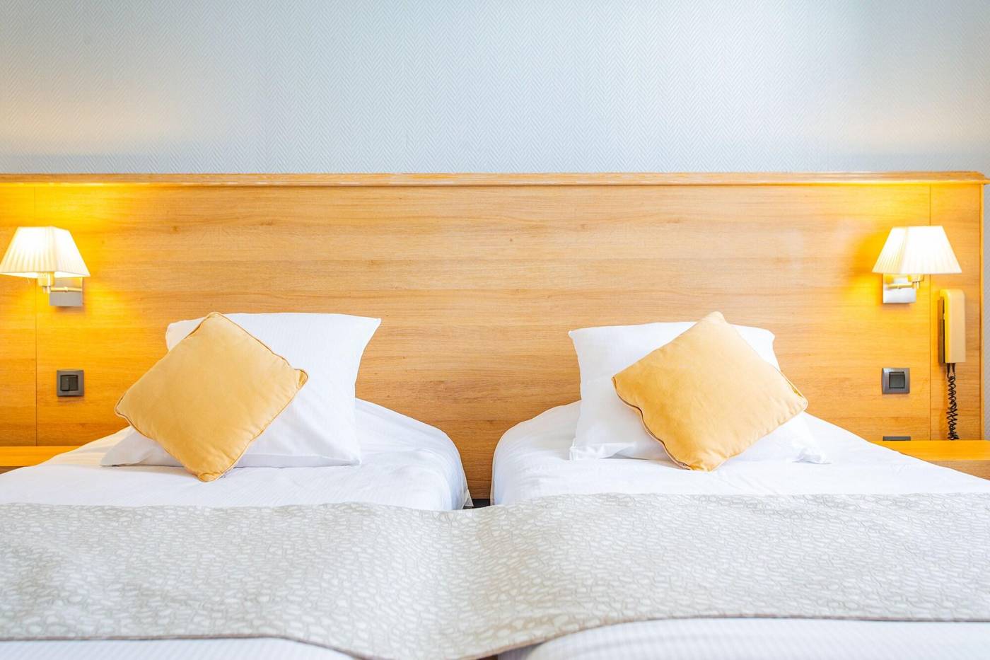 Hotel Du Port-France-SAINT-MARTIN-DE-RE-Room-10