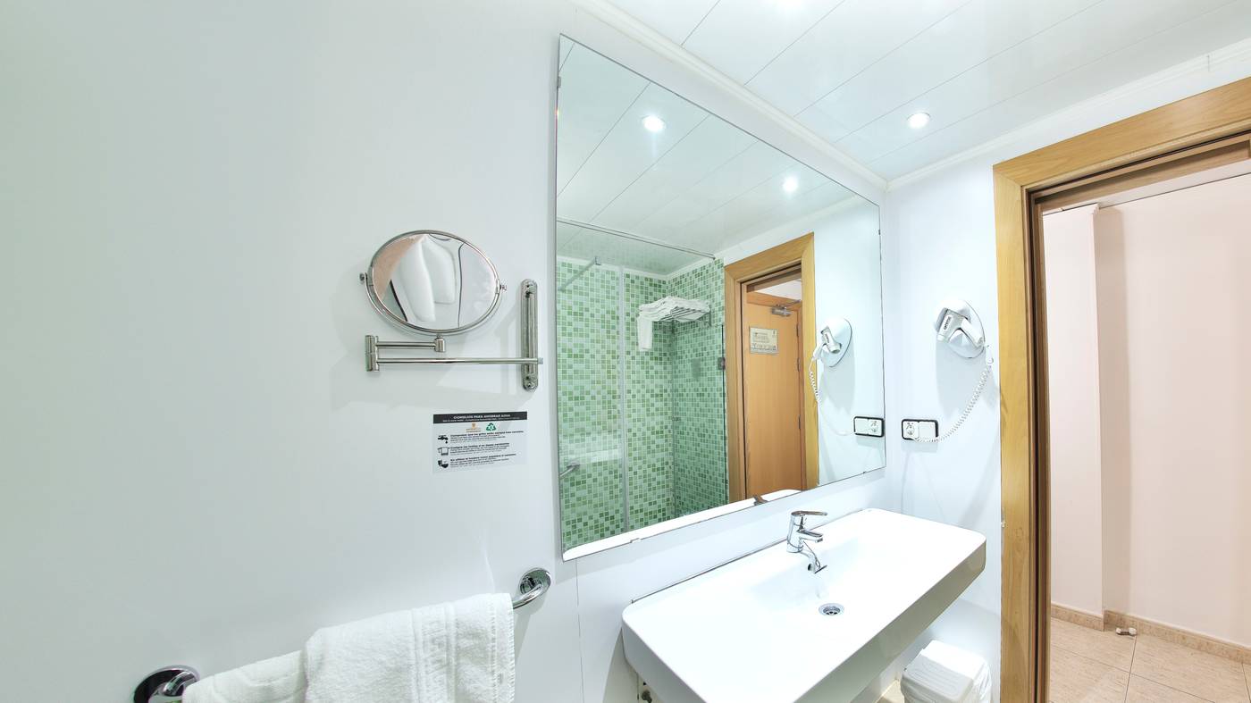 Prince-Park-Hotel-Room-29