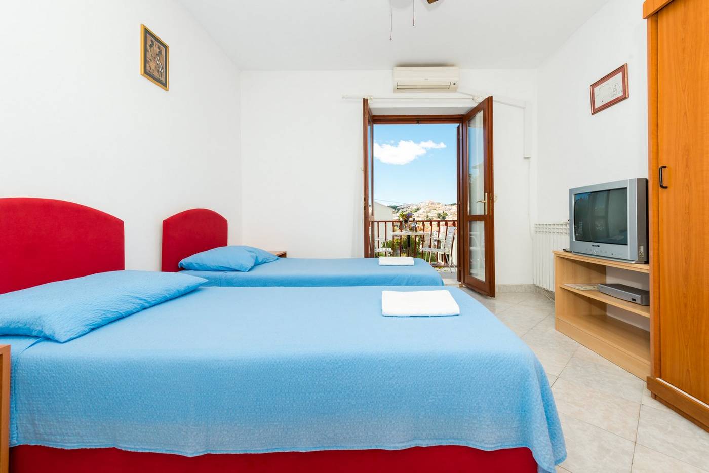 Villa-Valjalo-Room-9