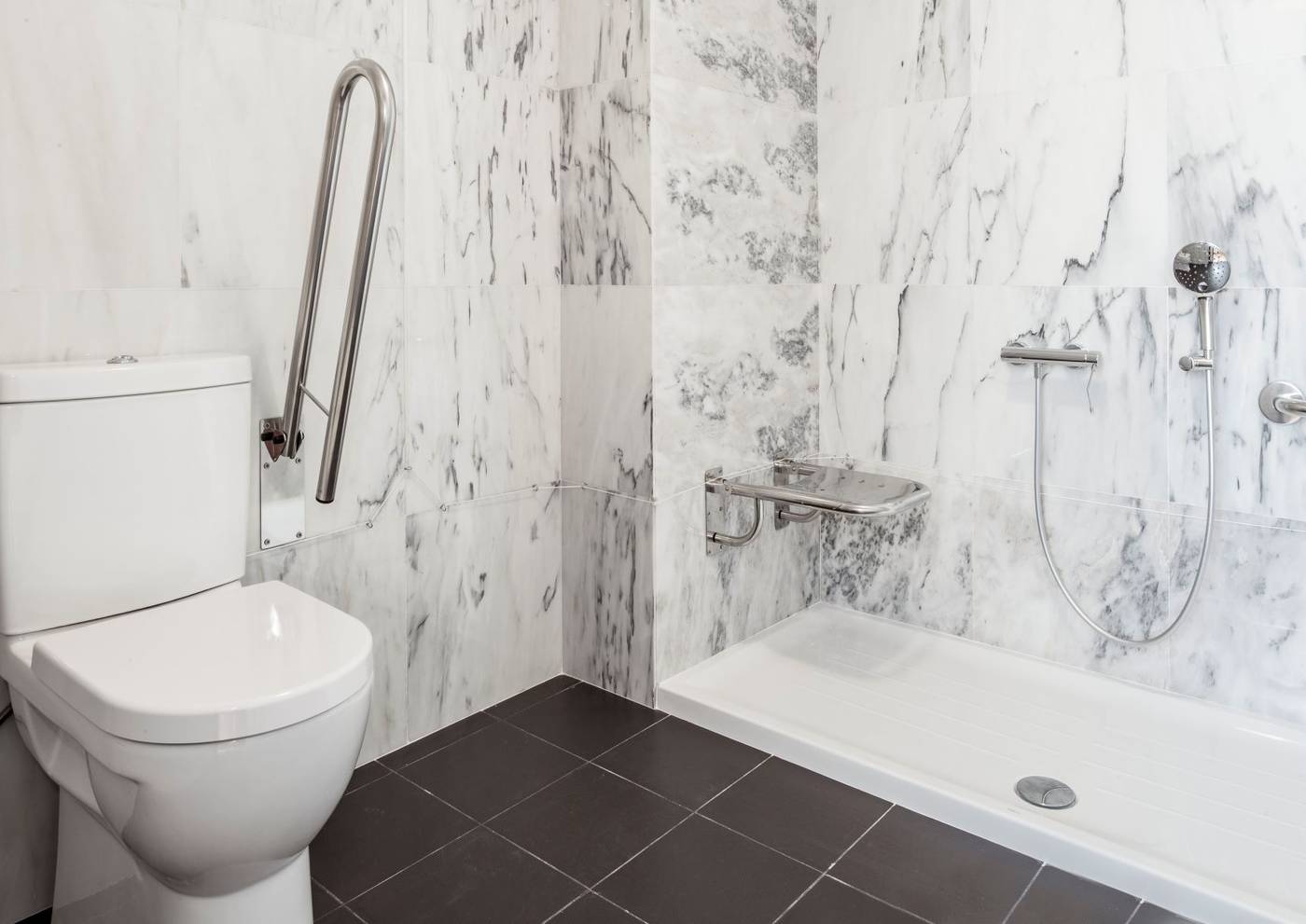 Luzeiros-Suites-Room-15