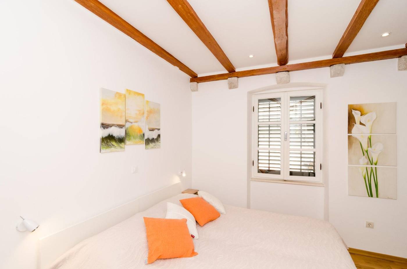 Apartments-Raic-Room-13