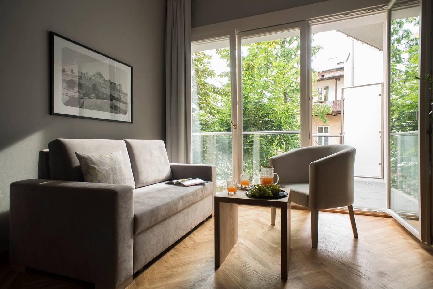 Belle-Epoque-Residence-Room-60