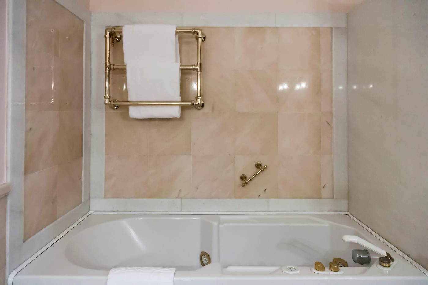 Doria-Grand-Hotel-Room-47