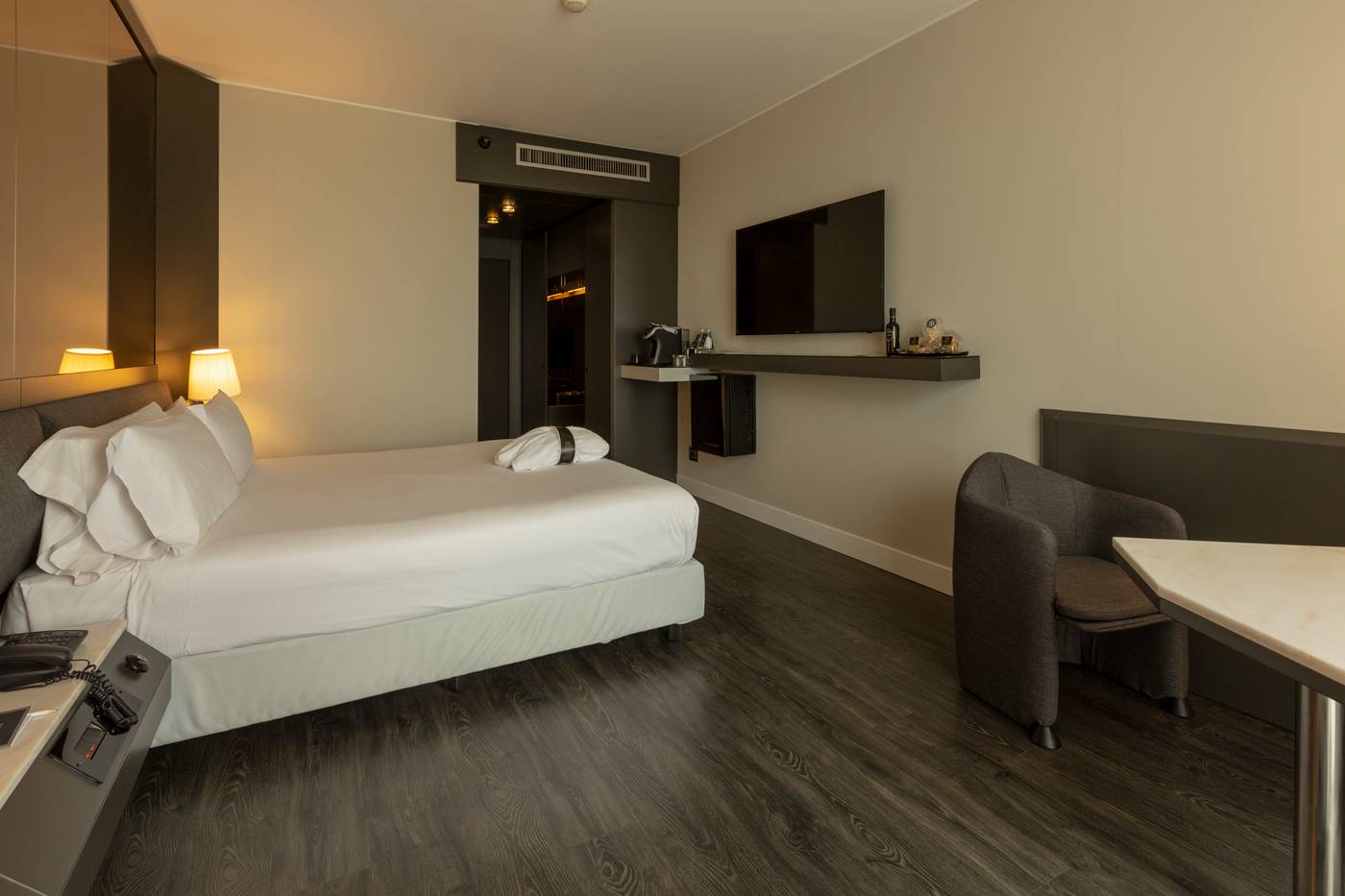 The Nicolaus Hotel Bari-Italy-BARI-Room-8