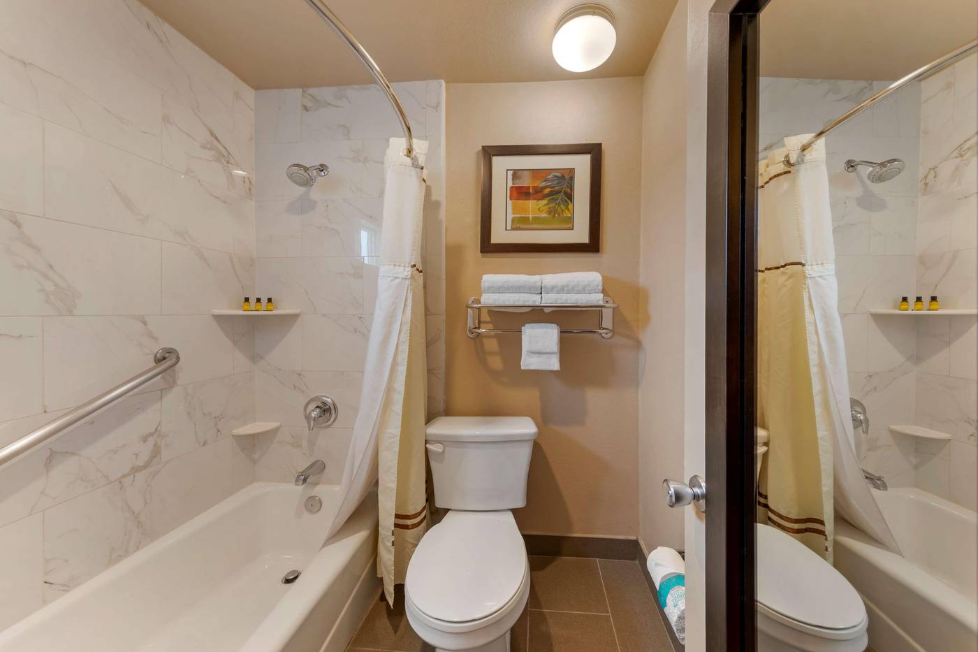 Best-Western-Plus-Pavilions-Room-36