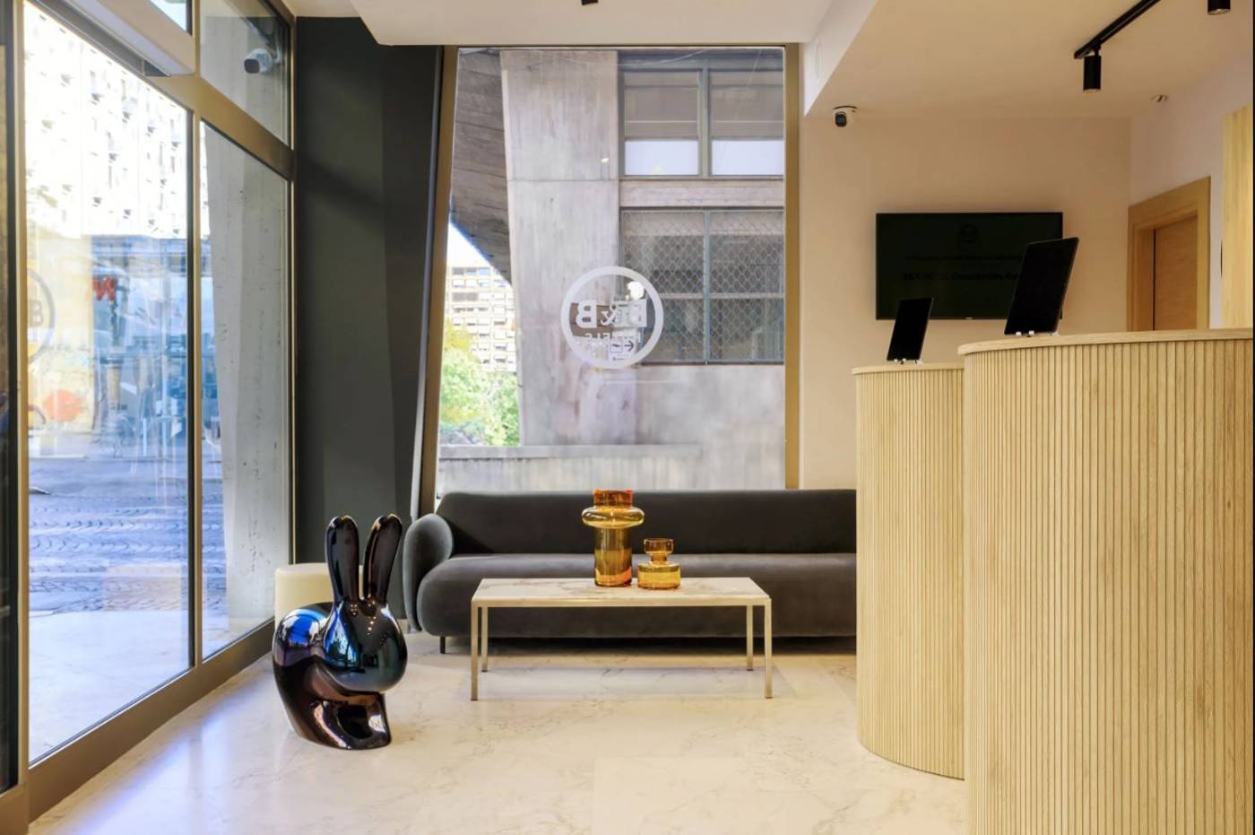 B-B-Hotel-Catania-Lobby-9