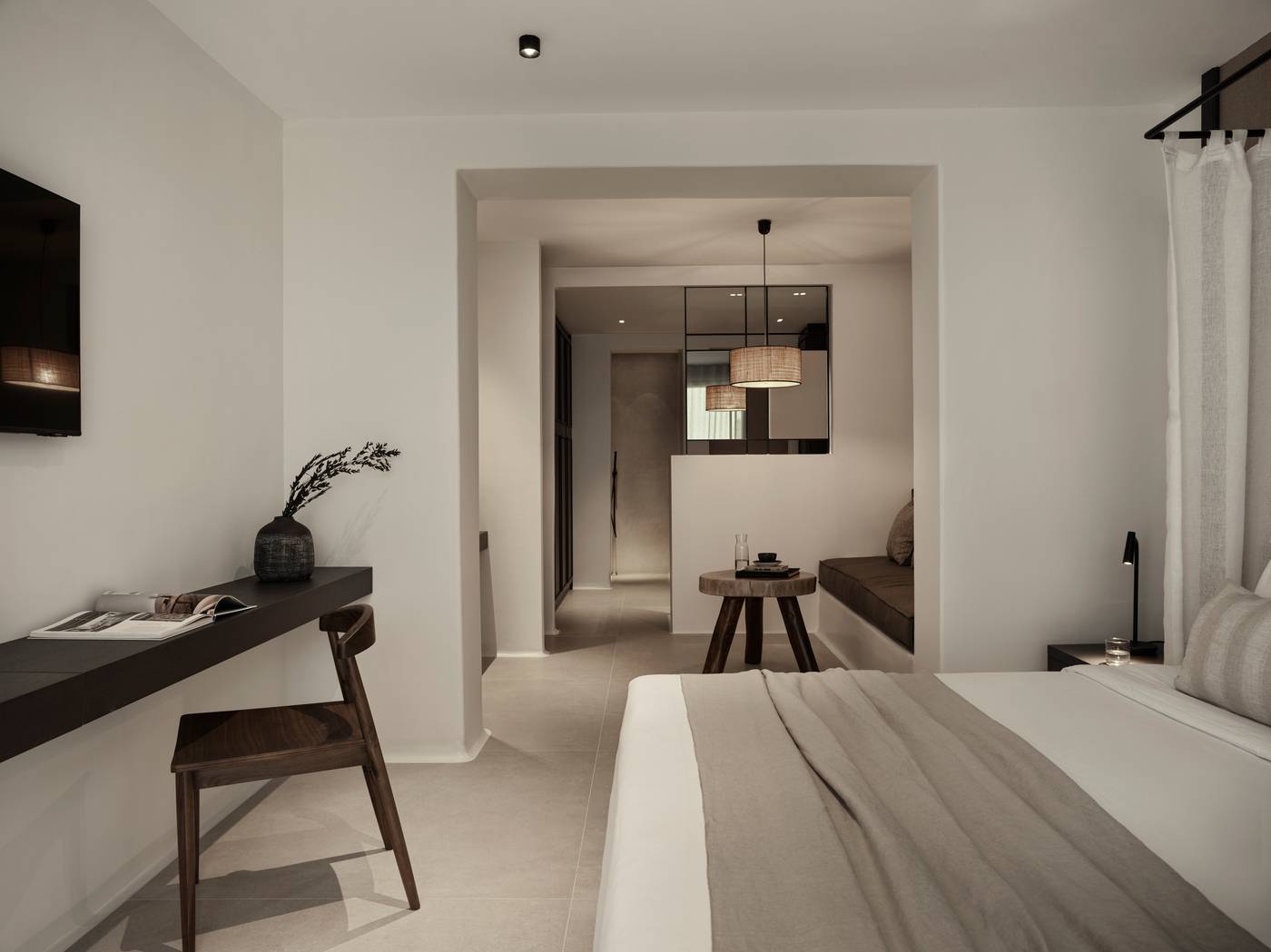 Ezio-Bo-Luxury-Living-Room-32