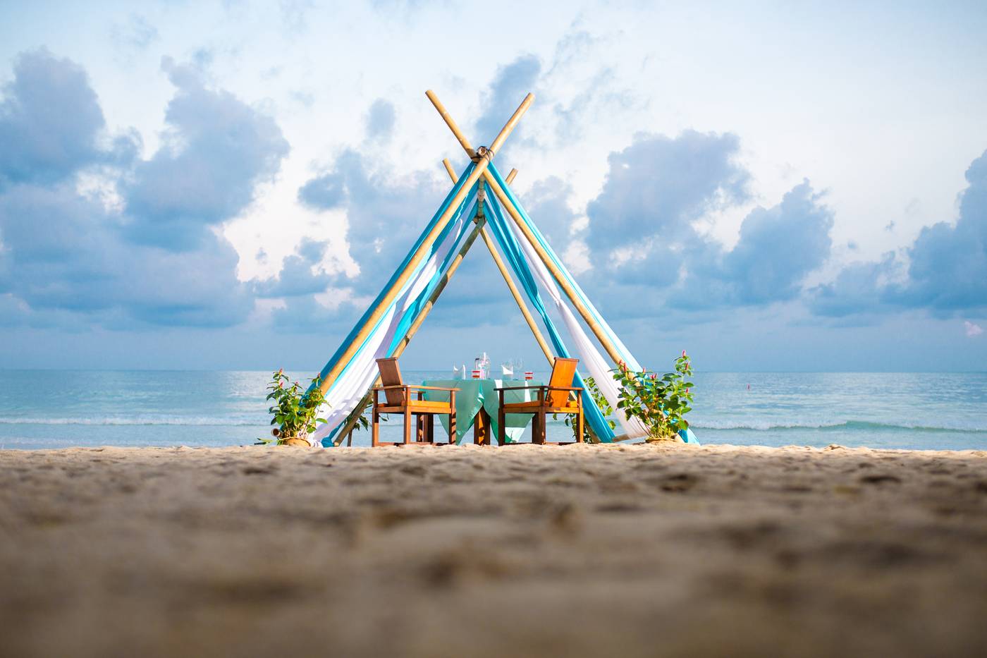 Fair-House-Beach-Resort--SHA-Extra---Restaurant-61