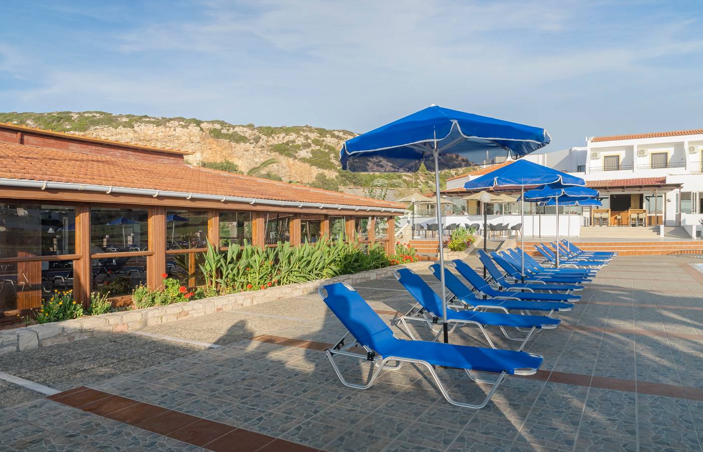 Begeti-Bay-Hotel-Pool-12