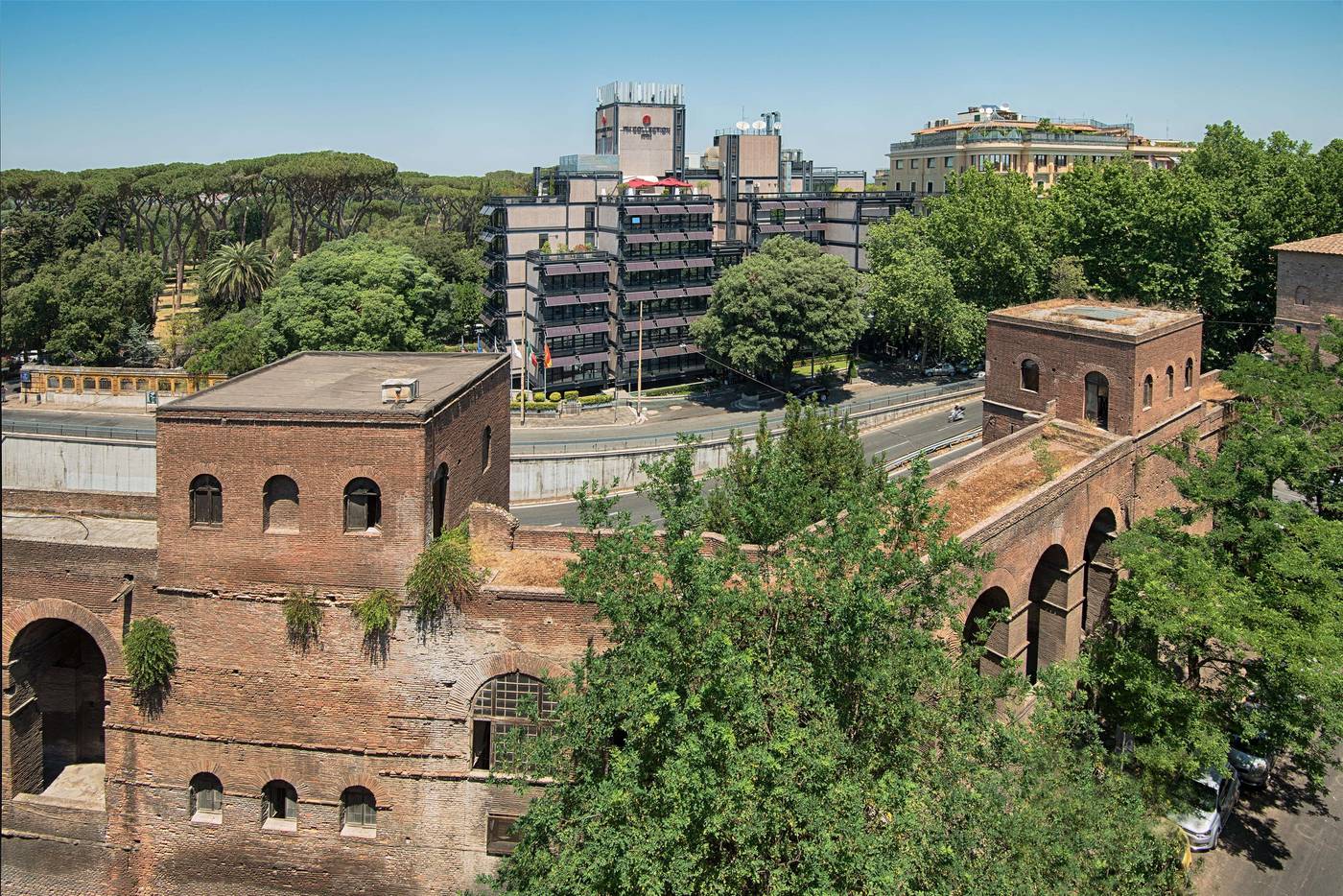 NH-Collection-Roma-Vittorio-Veneto-General-view-7