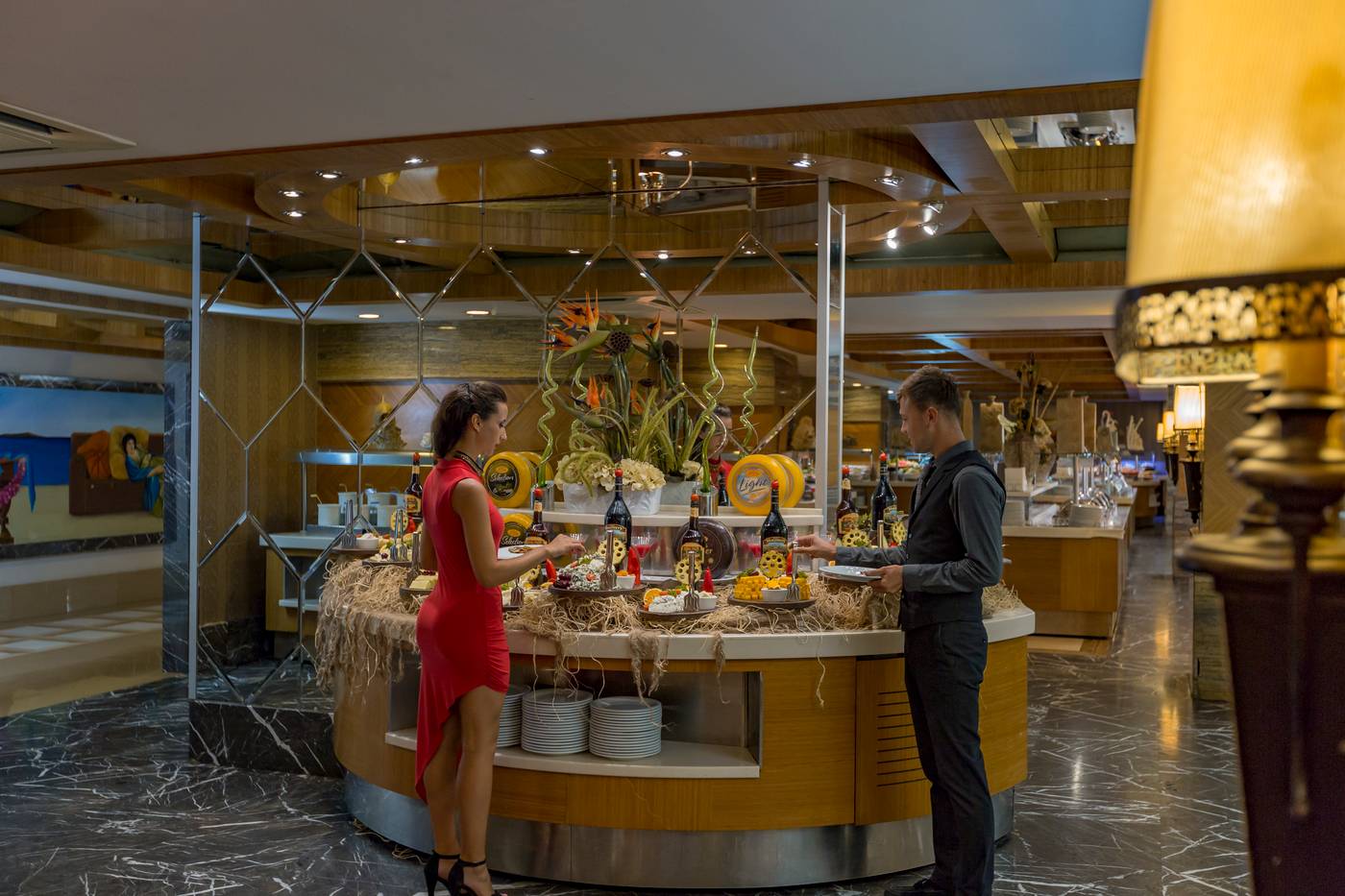 Royal-Dragon-Hotel-Restaurant-49