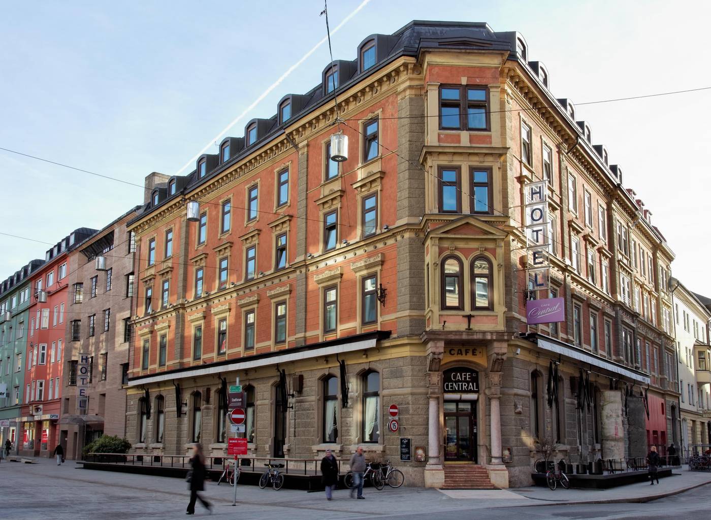 Central-Austria-INNSBRUCK-General view-1