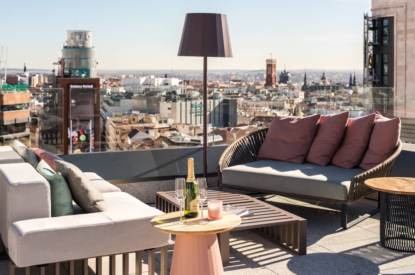 Gran-Via-Centric-II-Terrace-42