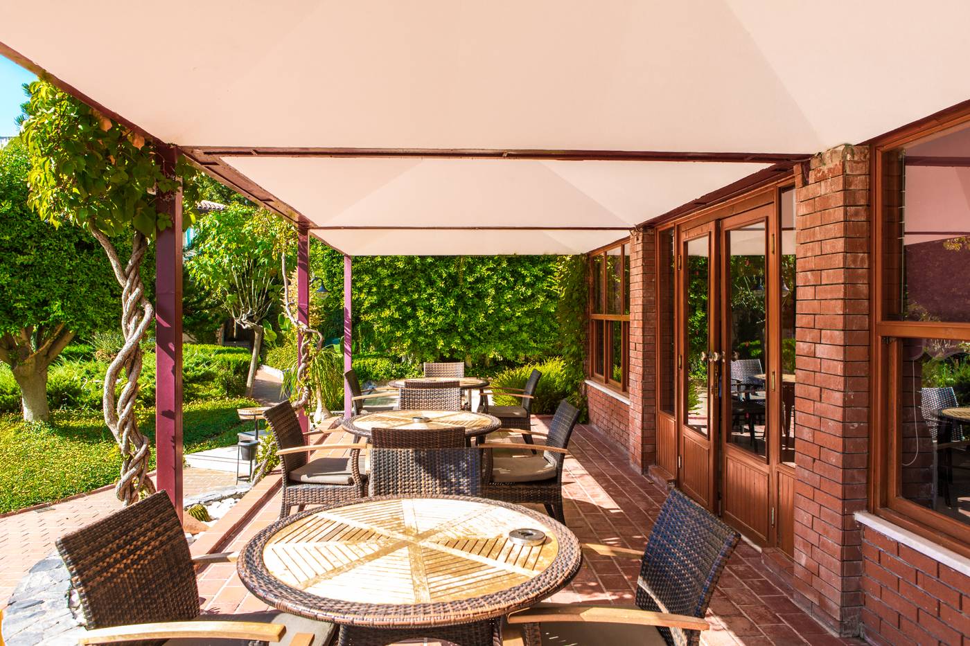 Gardenia-Beach-Bar-27