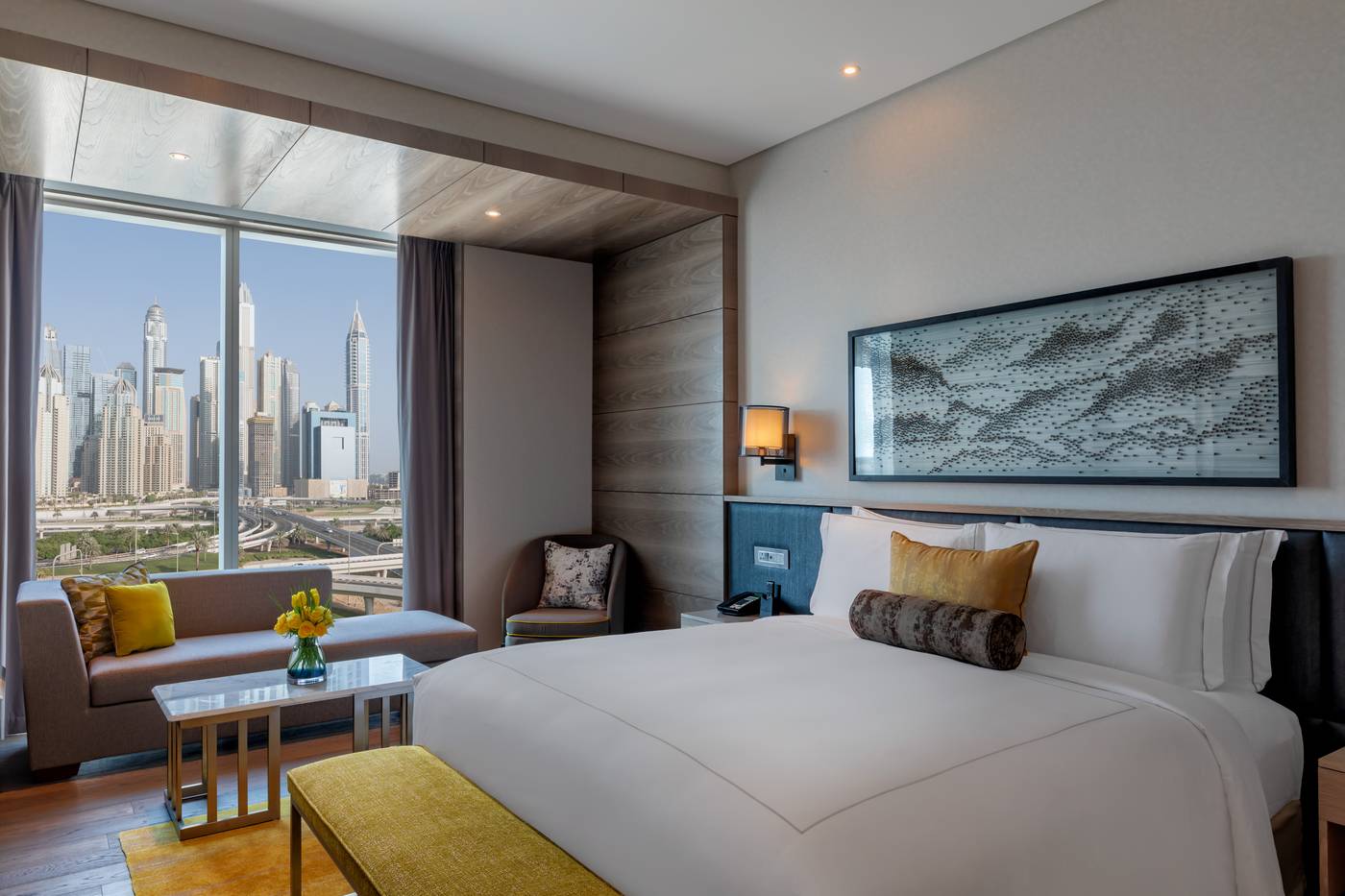 Taj-Jumeirah-Lakes-Towers-Dubai-Room-3