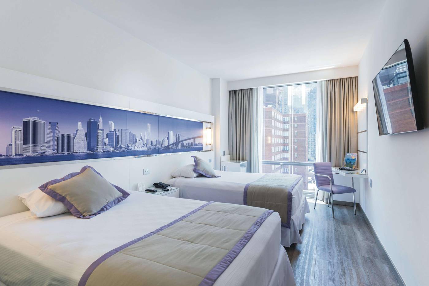 Riu-Plaza-New-York-Times-Square-Room-26