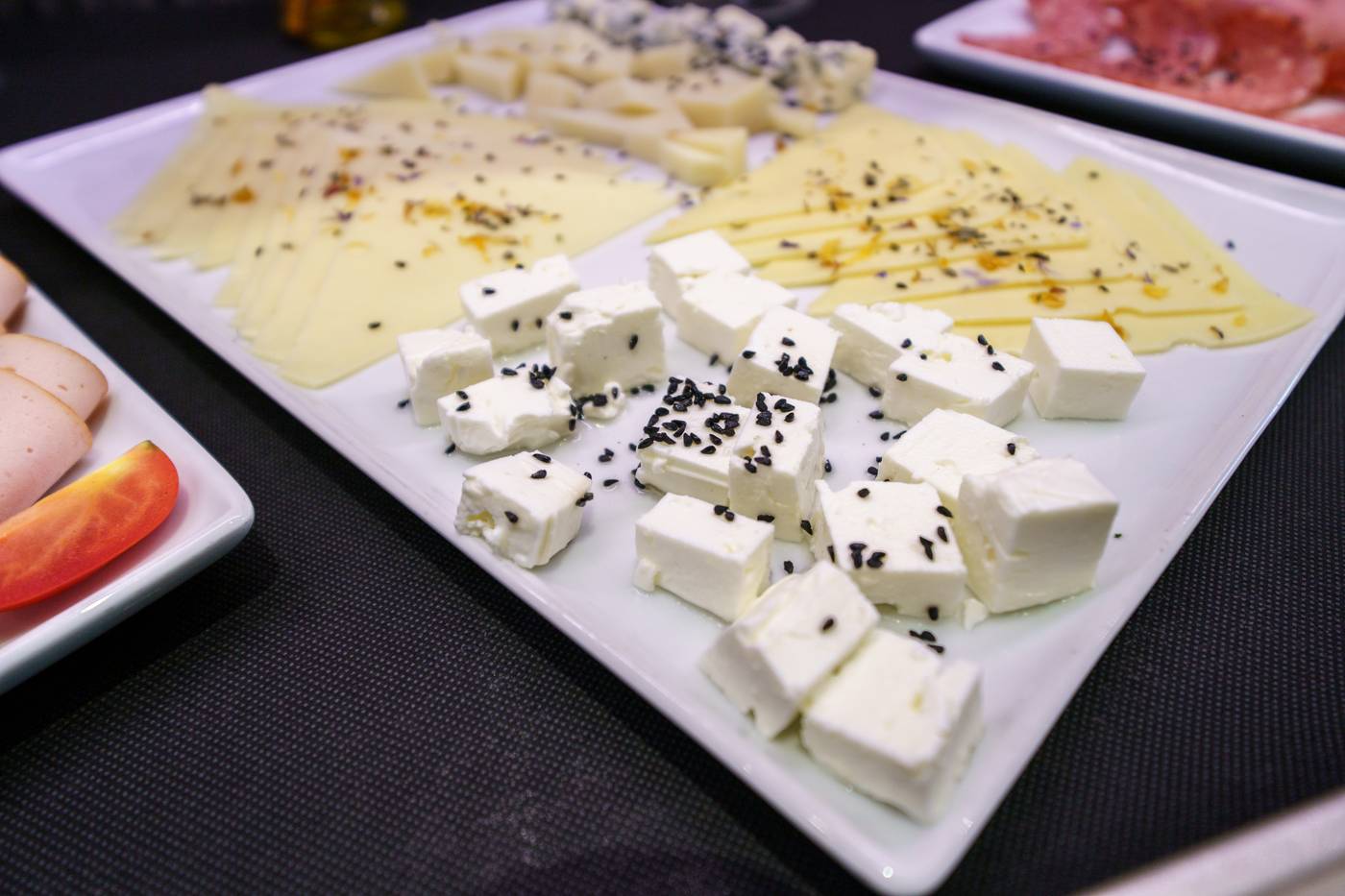 Macaris-Suites-and-Spa-Restaurant-29