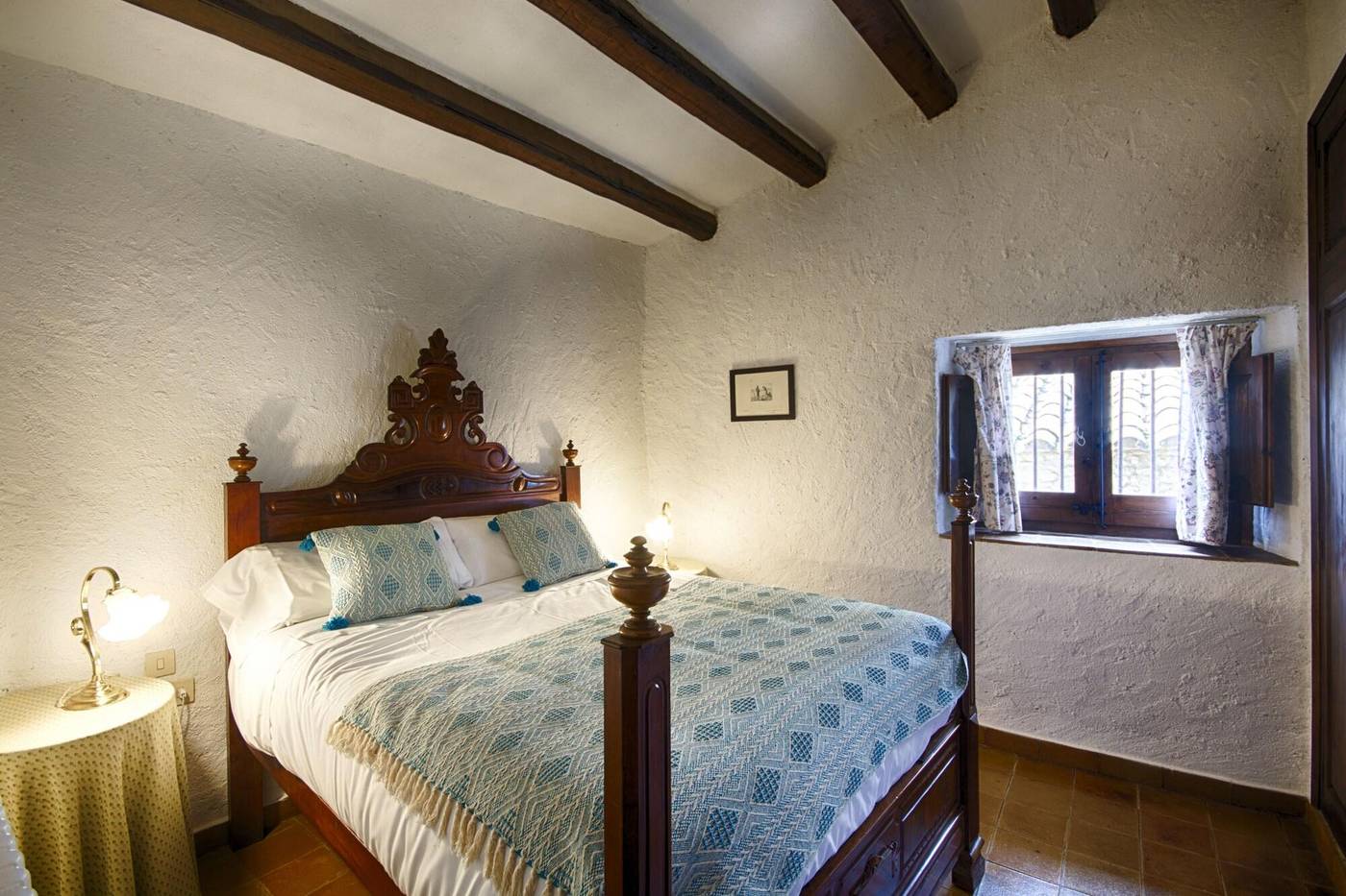 Masia-Can-Pou-Room-12