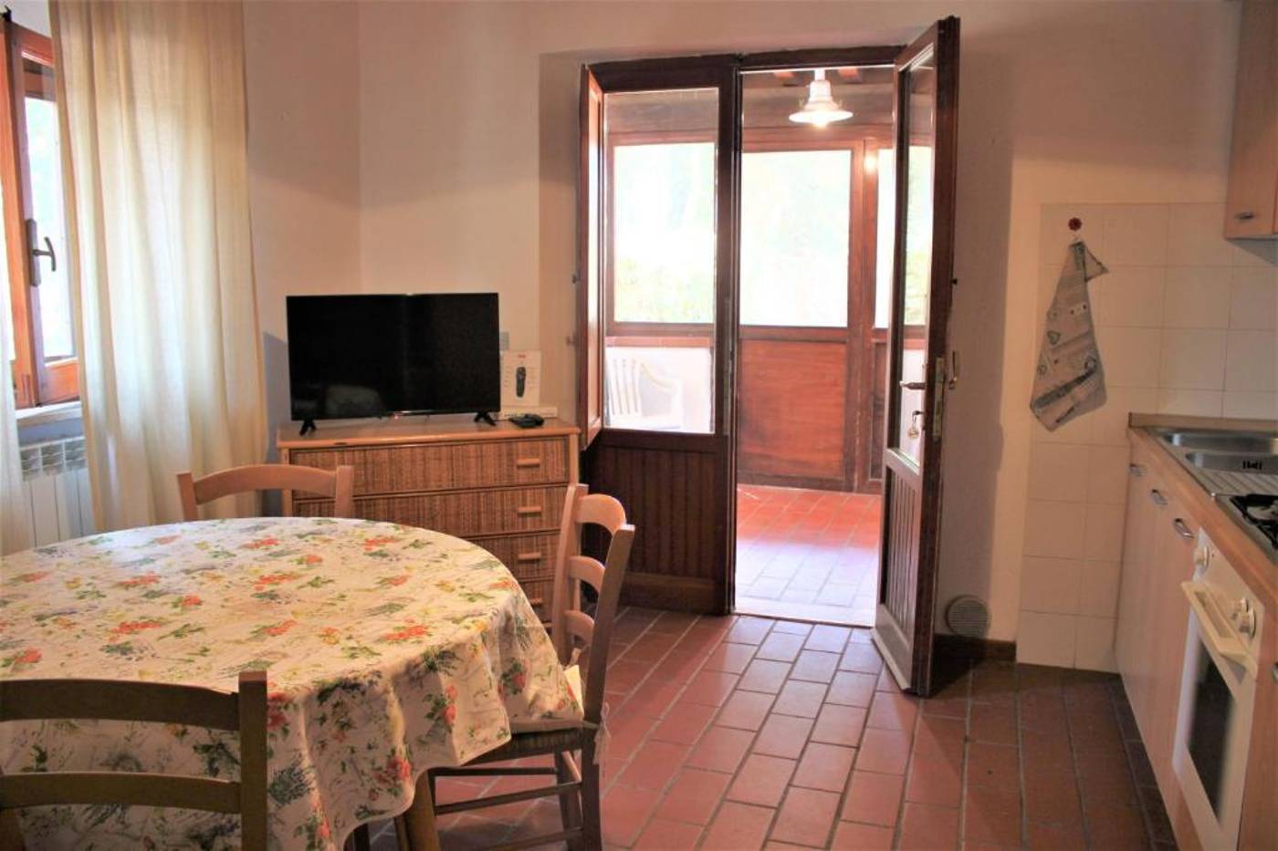 La-Canova-II-Room-23