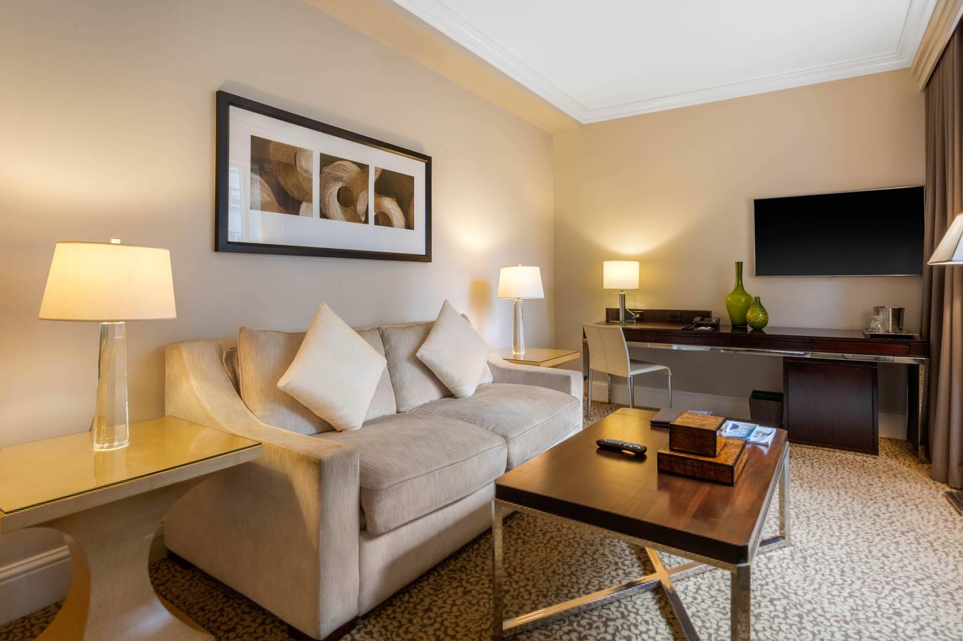 Omni-Berkshire-Place-Room-46