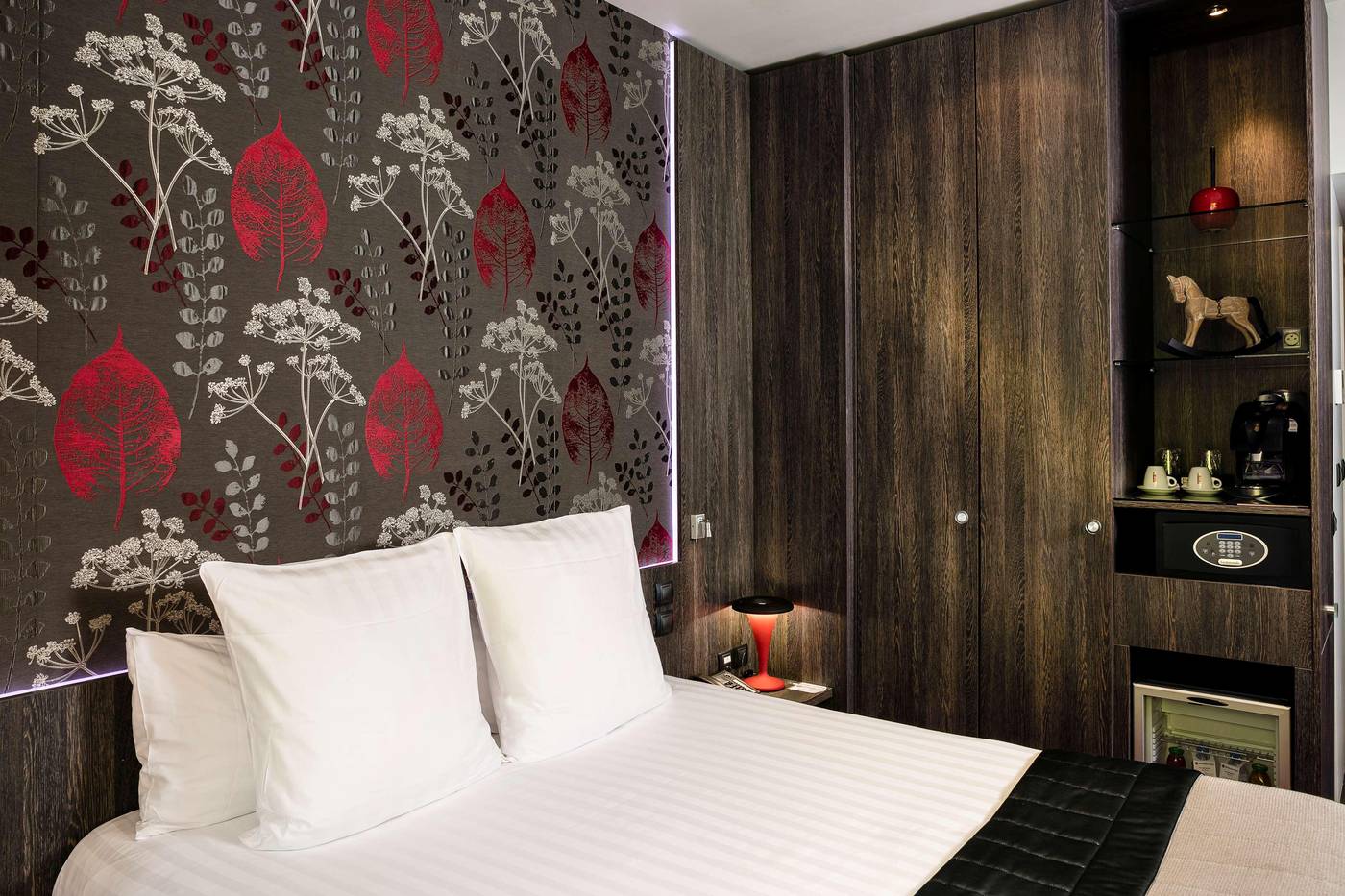 Best-Western-Premier-Patio-des-Artistes-Room-27