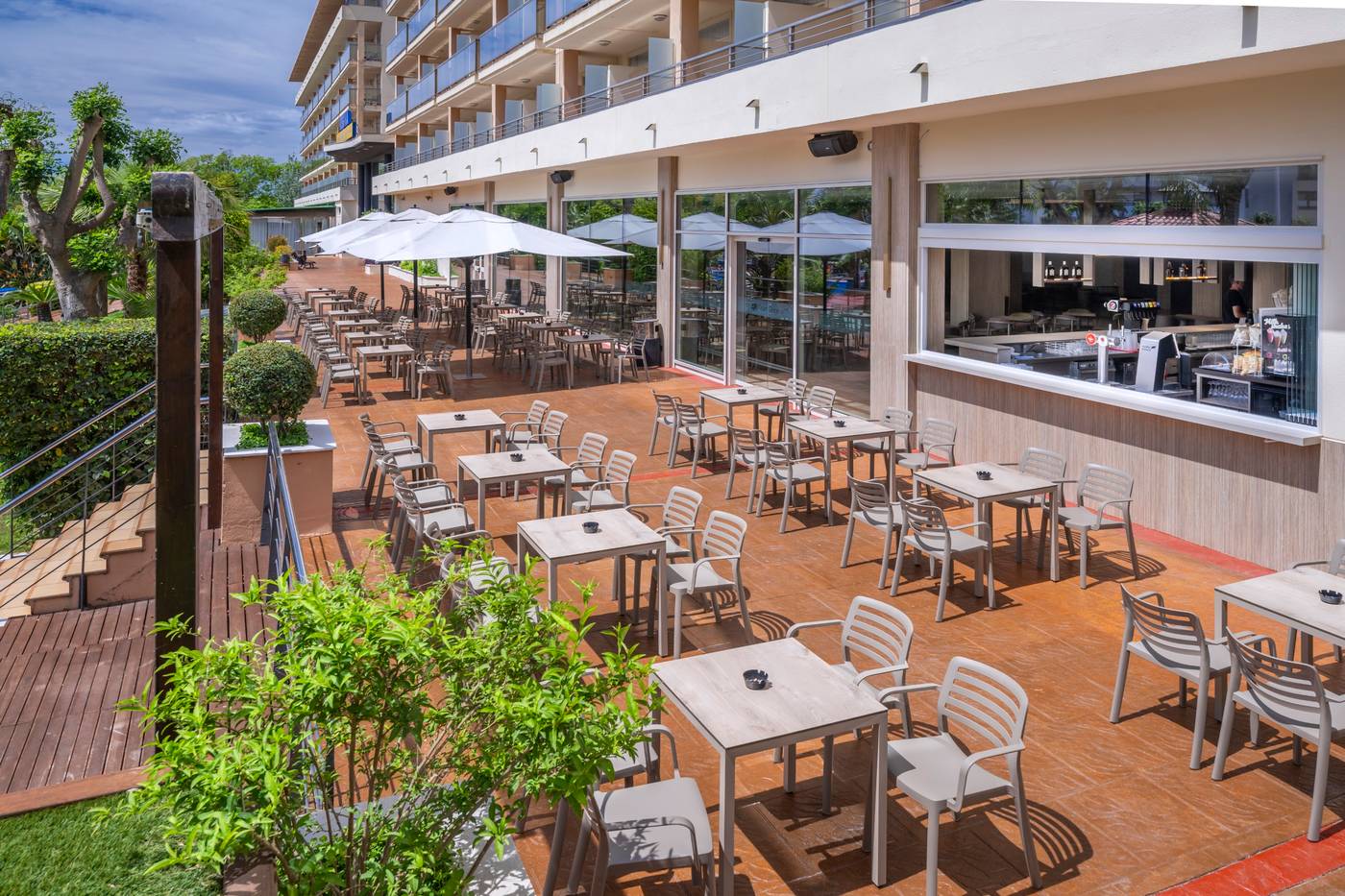 4R-Gran-Regina-Hotel-Bar-6