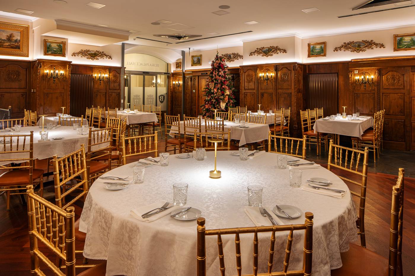 Iron-Gate-Hotel---Suites-Prague-by-BHG-Restaurant-60