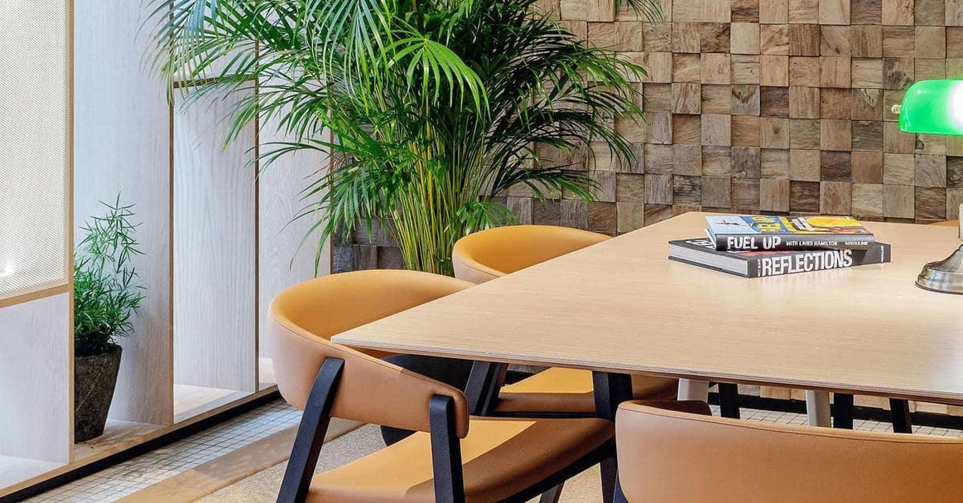 INNSiDE-by-Melia-Berlin-Mitte-Lobby-22