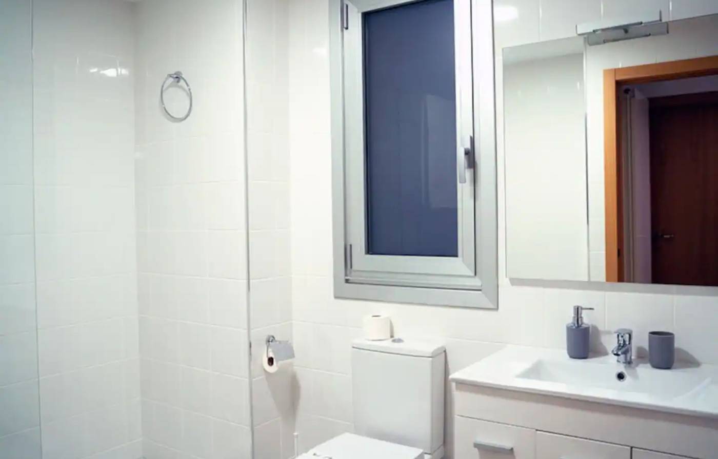 Cíes Suitel García Barbón 73-Spain-Vigo-Room-8